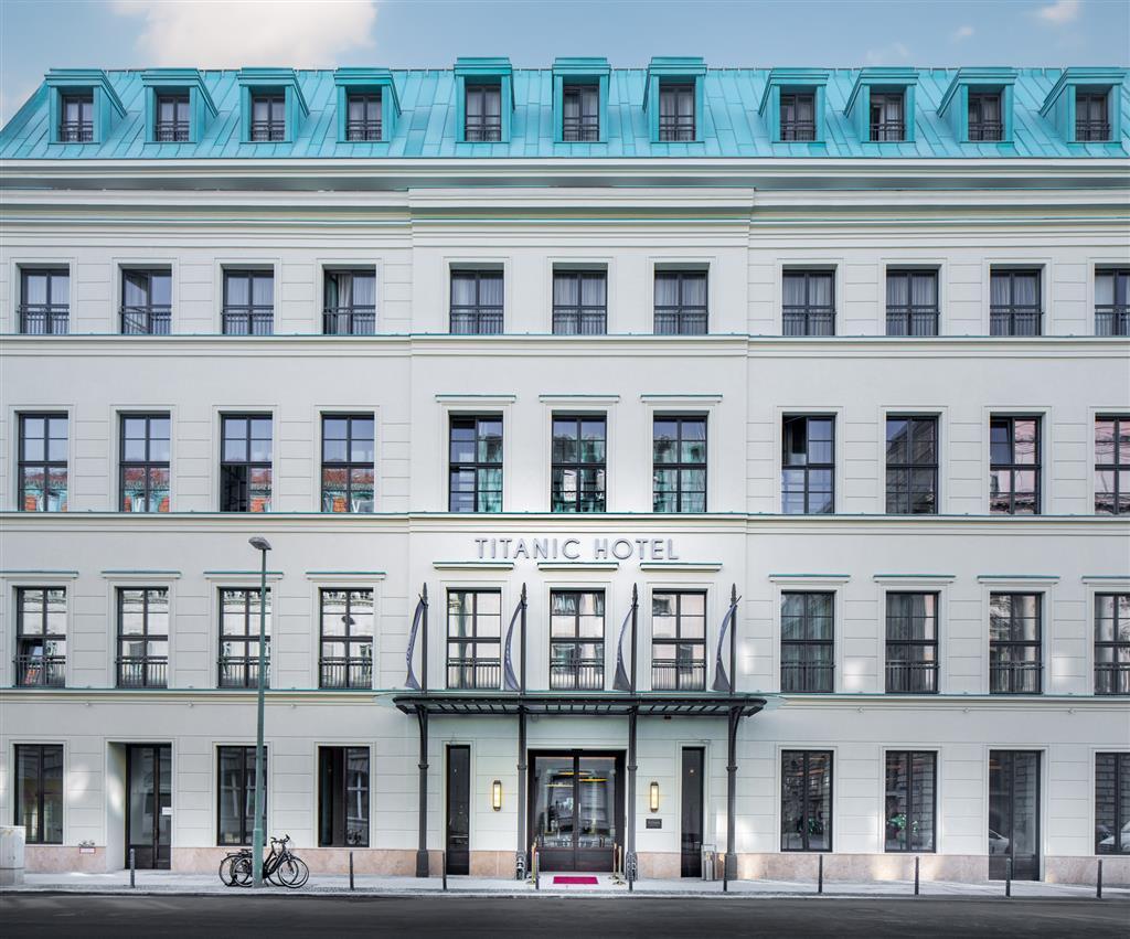 ไททานิค เกนดาร์เมนมาร์ค เบอร์ลิน โฮเทล Hotel ภายนอก รูปภาพ The Hotel Atlantic